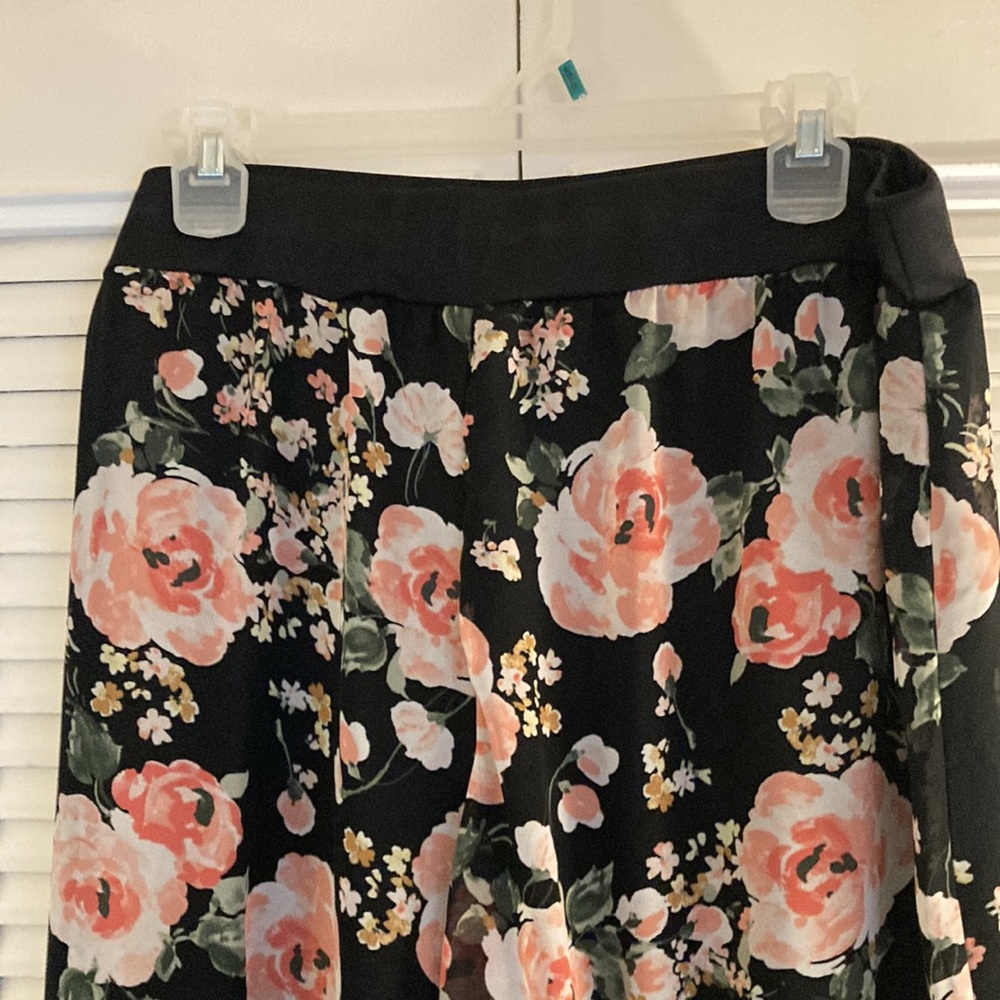 - 2X Sheer floral wide leg pants